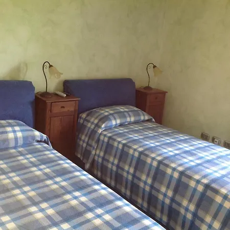 Bed and Breakfast Gardasee With Pool Soiano Del Lago
