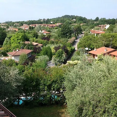 Bed and Breakfast Gardasee With Pool Soiano Del Lago